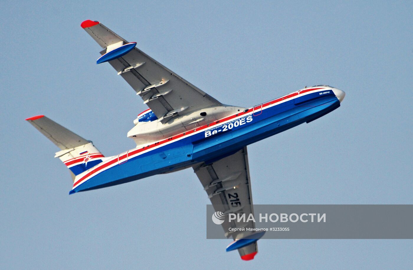 Вице-премьер Д. Рогозин посетил выставку Dubai Airshow 2017