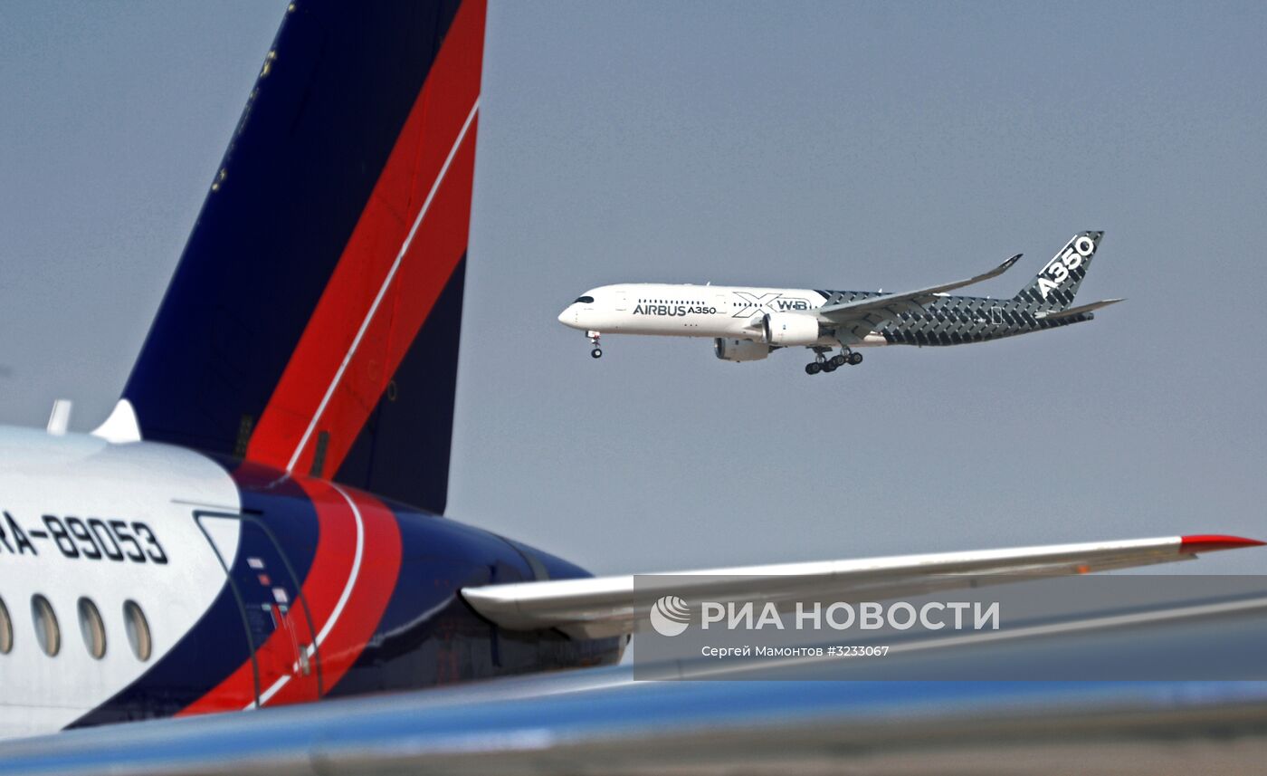 Вице-премьер Д. Рогозин посетил выставку Dubai Airshow 2017