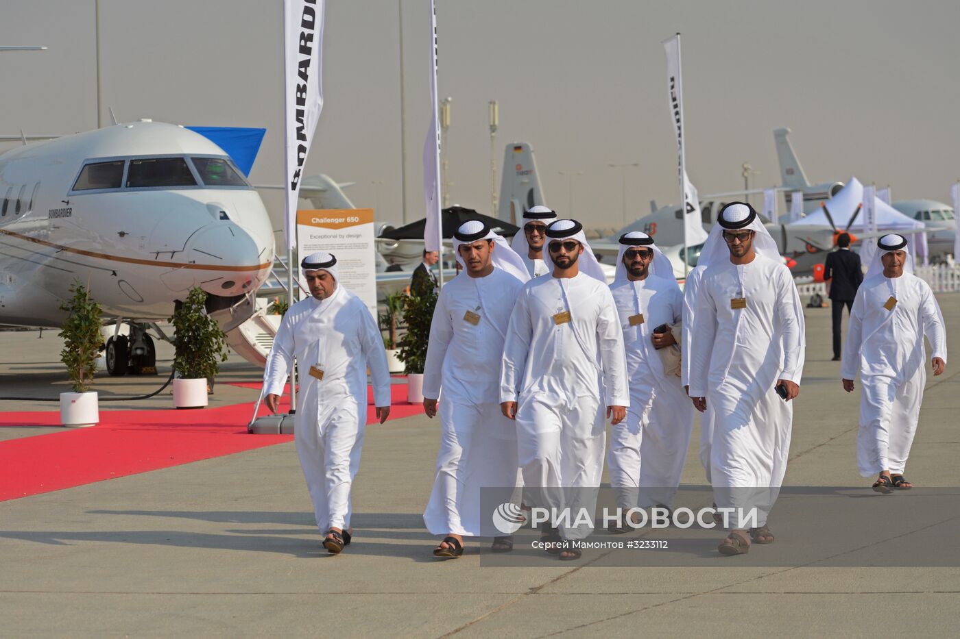 Вице-премьер Д. Рогозин посетил выставку Dubai Airshow 2017