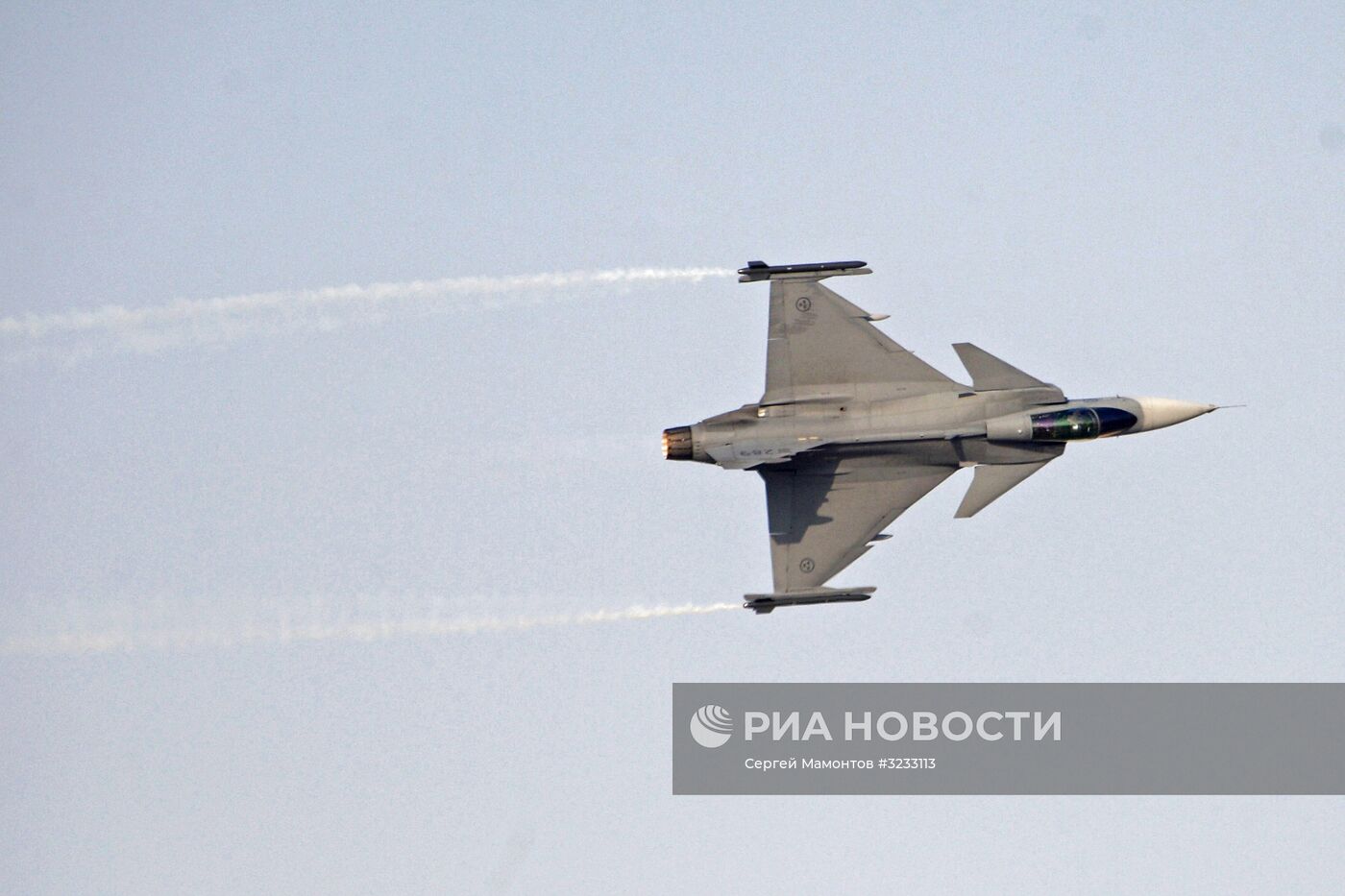 Вице-премьер Д. Рогозин посетил выставку Dubai Airshow 2017