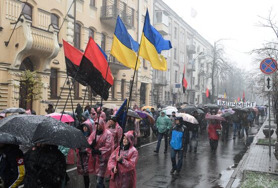 Марш сторонников М. Саакашвили в Киеве