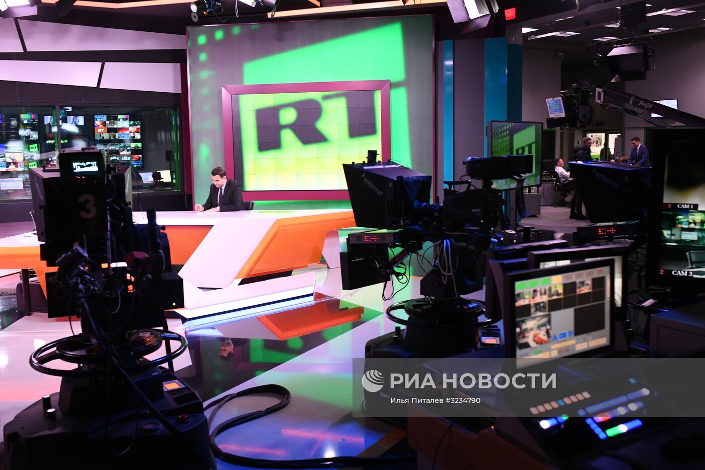 Офис телеканала RT в Москве