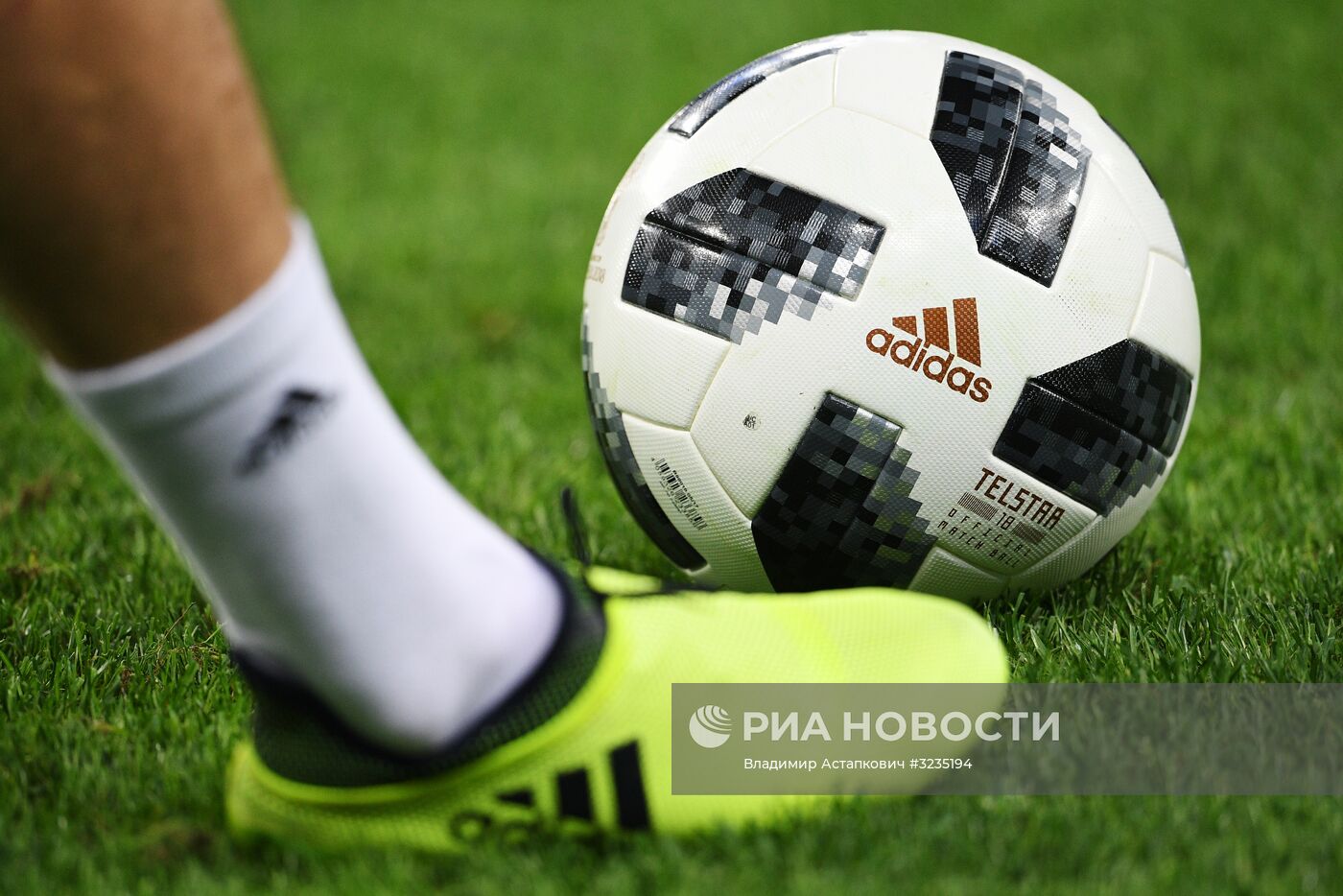 Футбол. Товарищеский матч. Россия - Испания