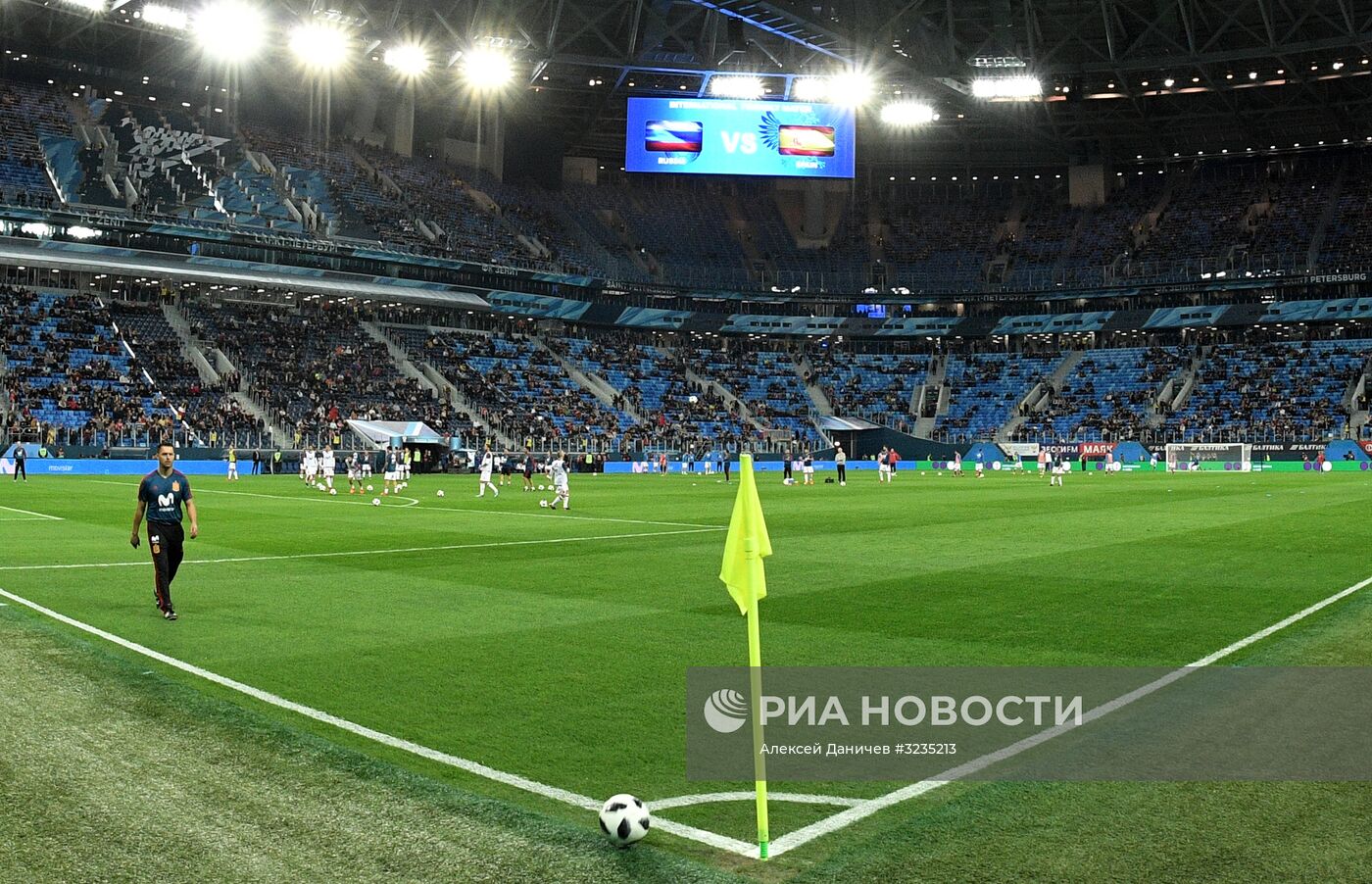 Футбол. Товарищеский матч. Россия - Испания