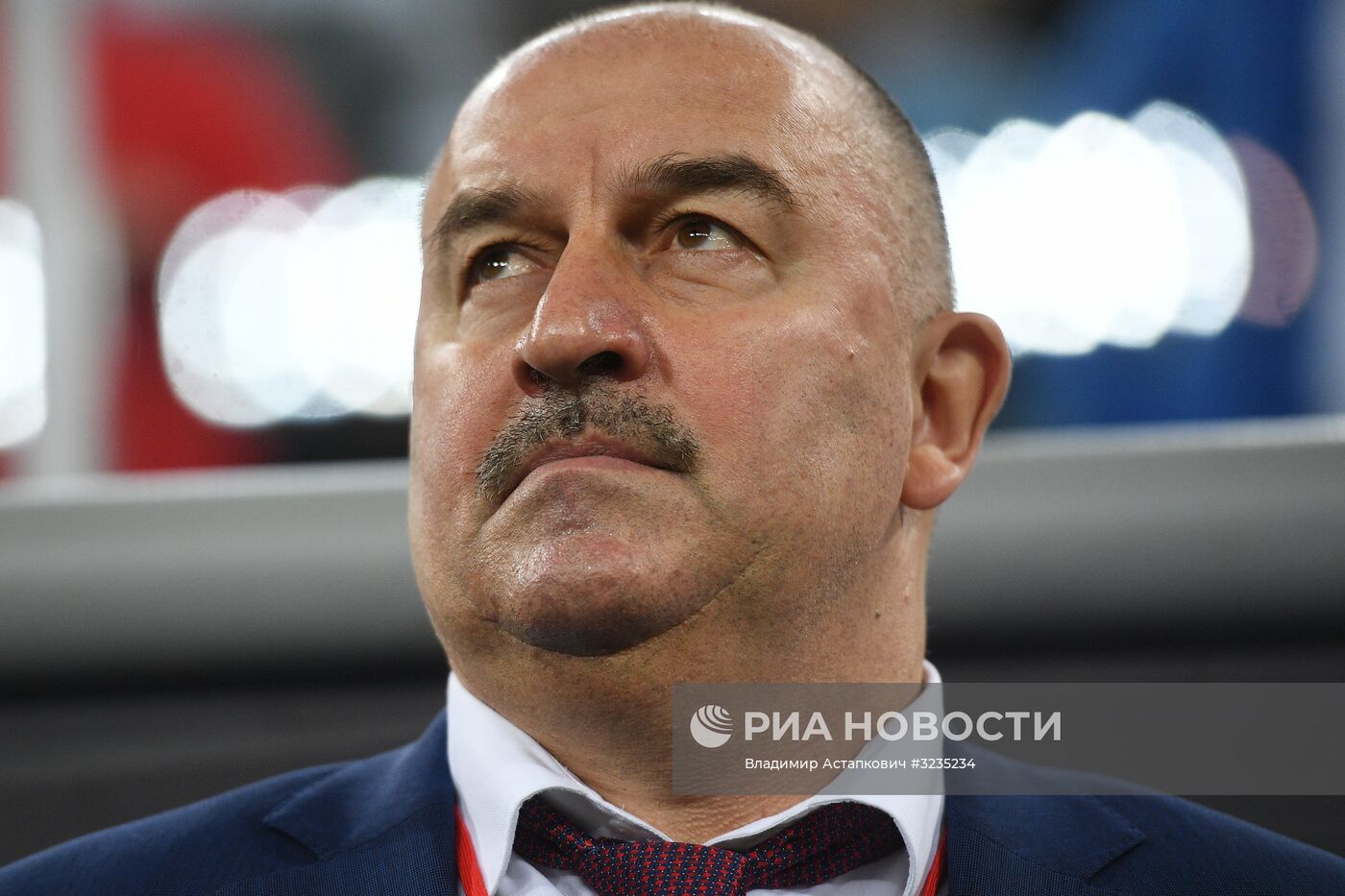 Футбол. Товарищеский матч. Россия - Испания