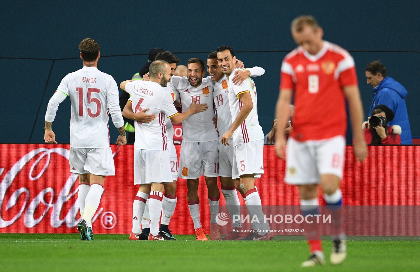 Футбол. Товарищеский матч. Россия - Испания