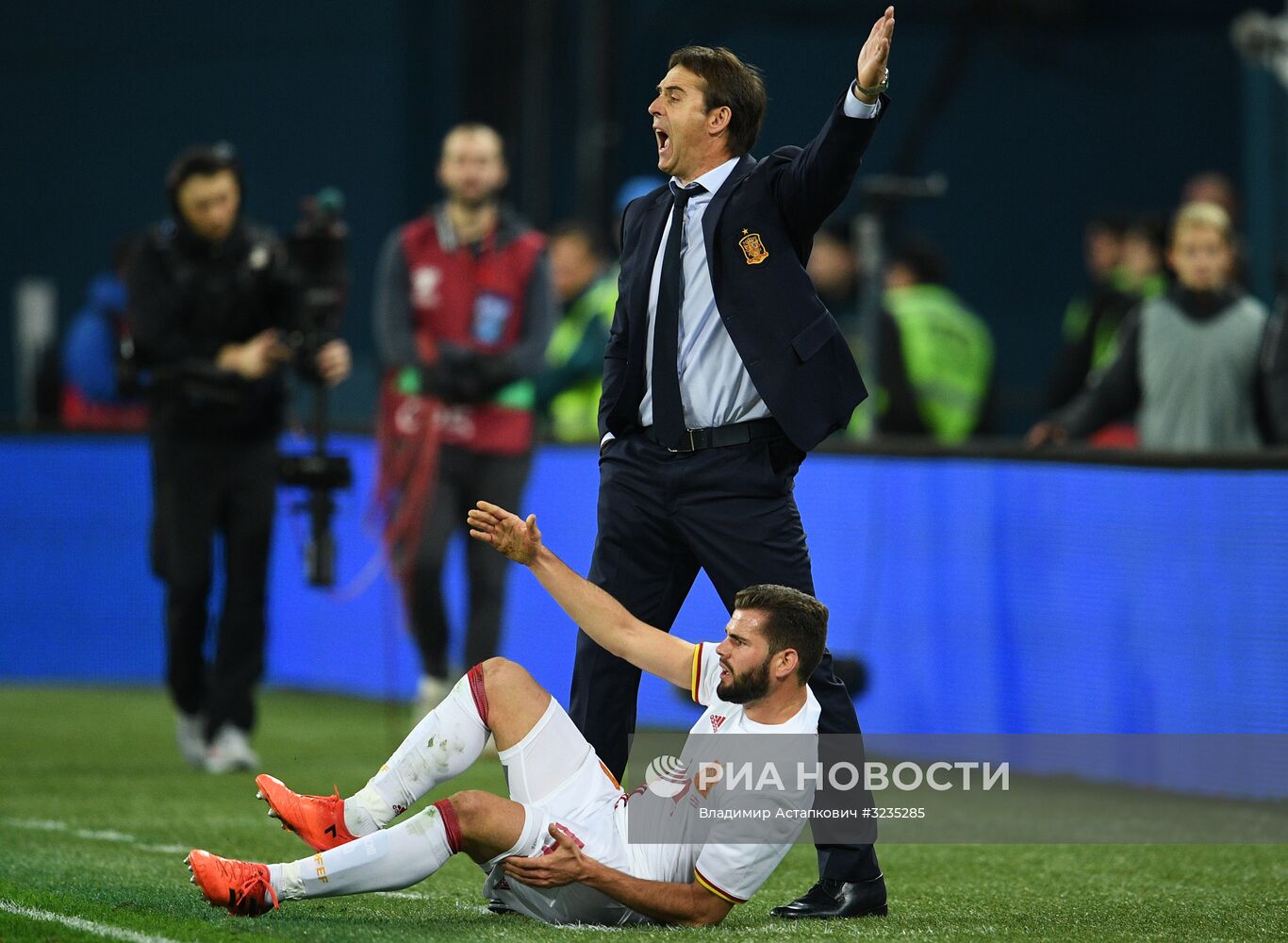 Футбол. Товарищеский матч. Россия - Испания