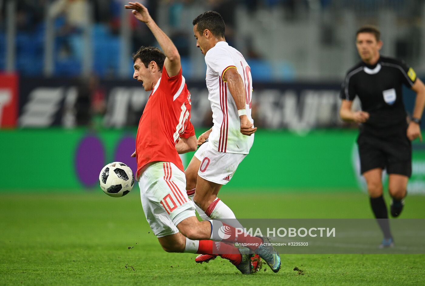 Футбол. Товарищеский матч. Россия - Испания