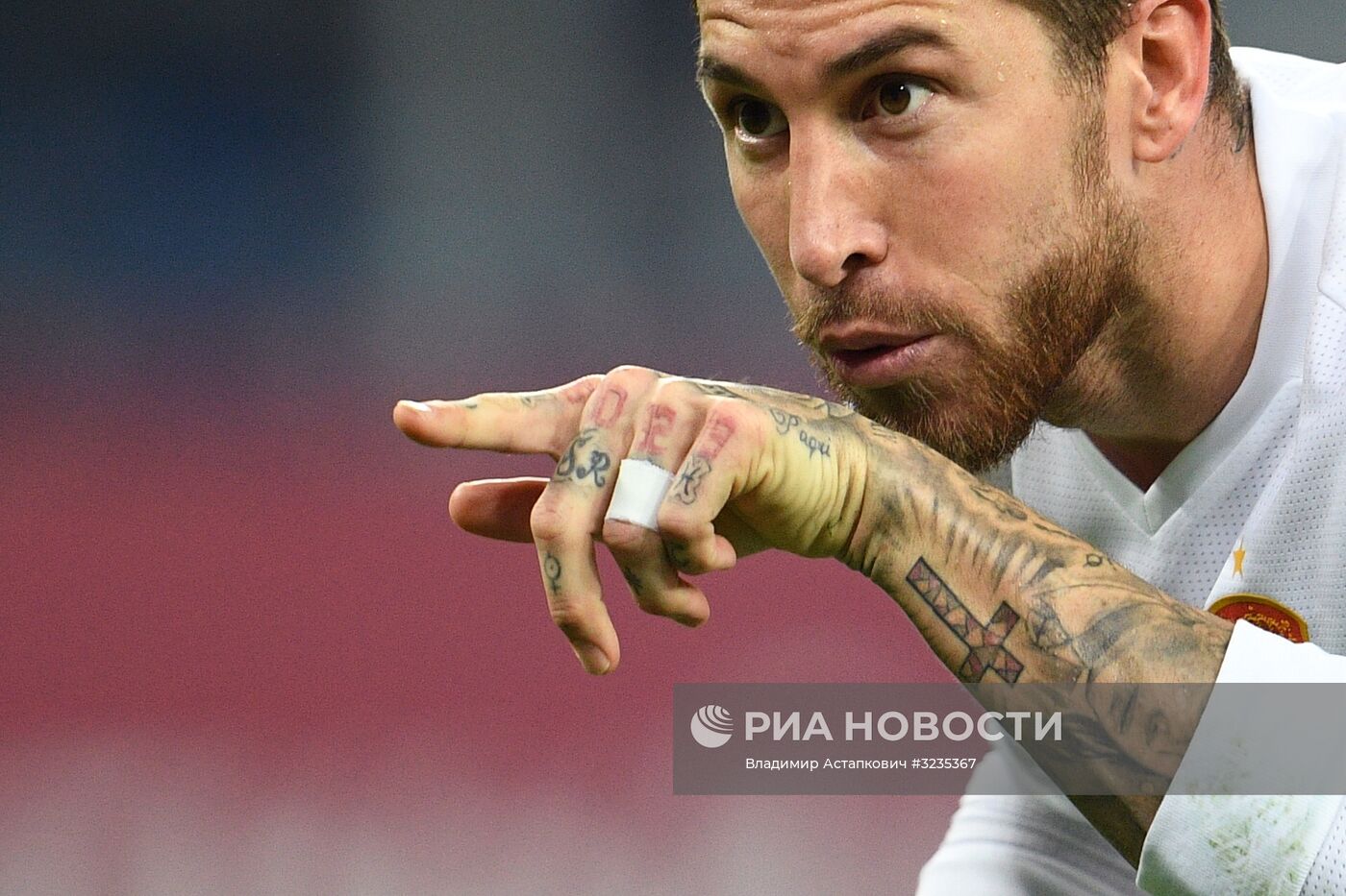 Футбол. Товарищеский матч. Россия - Испания