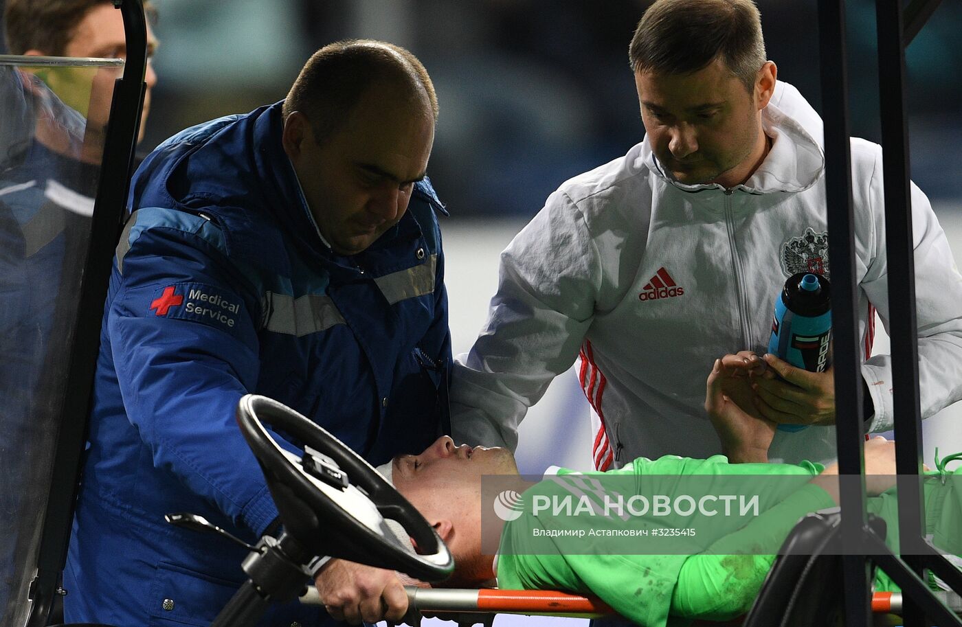 Футбол. Товарищеский матч. Россия - Испания