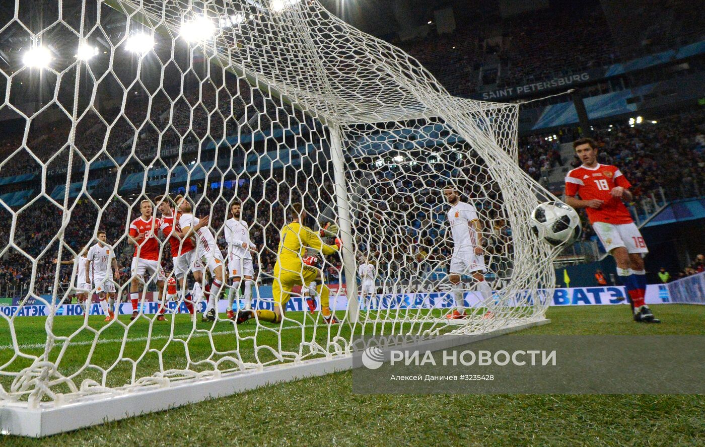 Футбол. Товарищеский матч. Россия - Испания