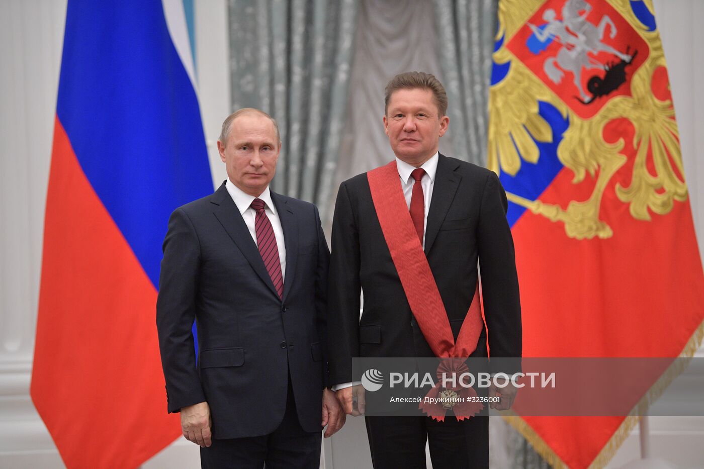 Президент РФ В. Путин вручил государственные награды в Кремле