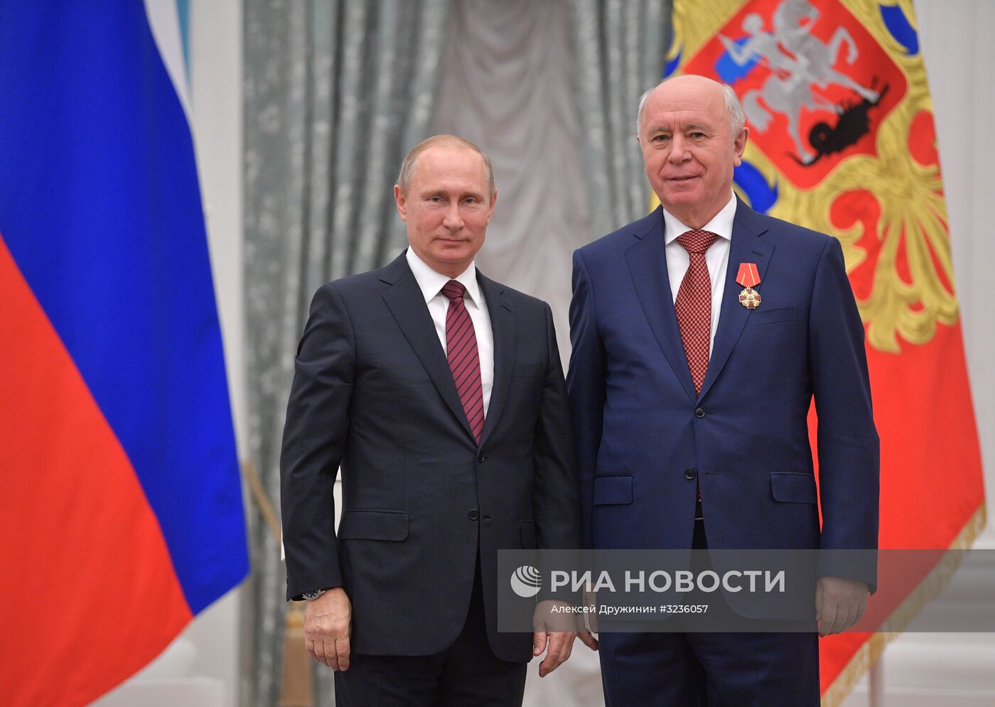 Президент РФ В. Путин вручил государственные награды в Кремле