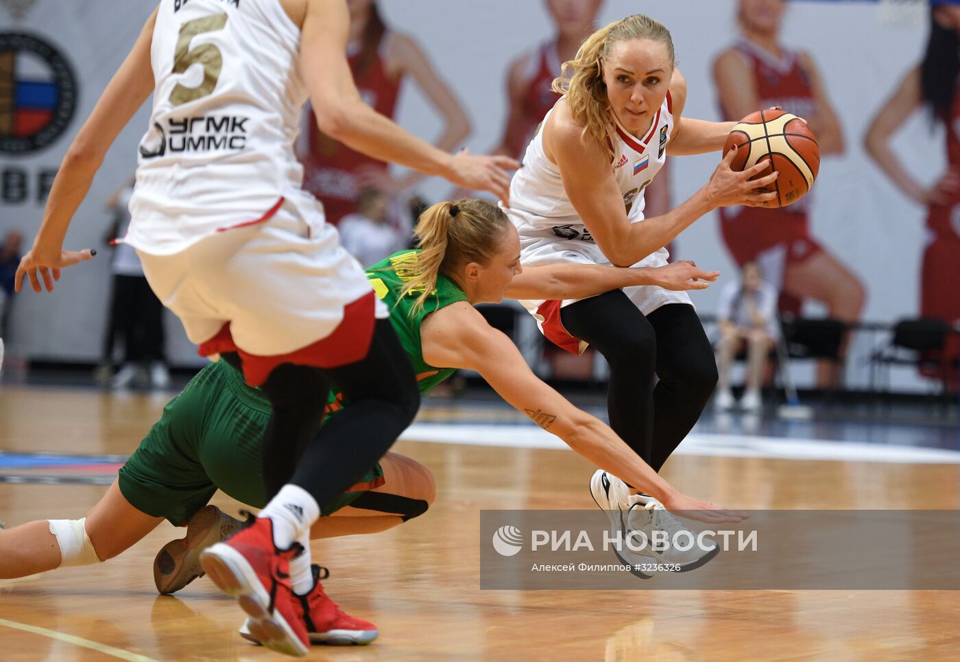 Баскетбол. Женщины. Отборочный матч ЧЕ-2019. Россия - Литва