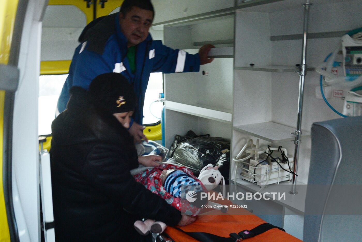 Выжившую при крушении L-410 девочку доставили в Хабаровск