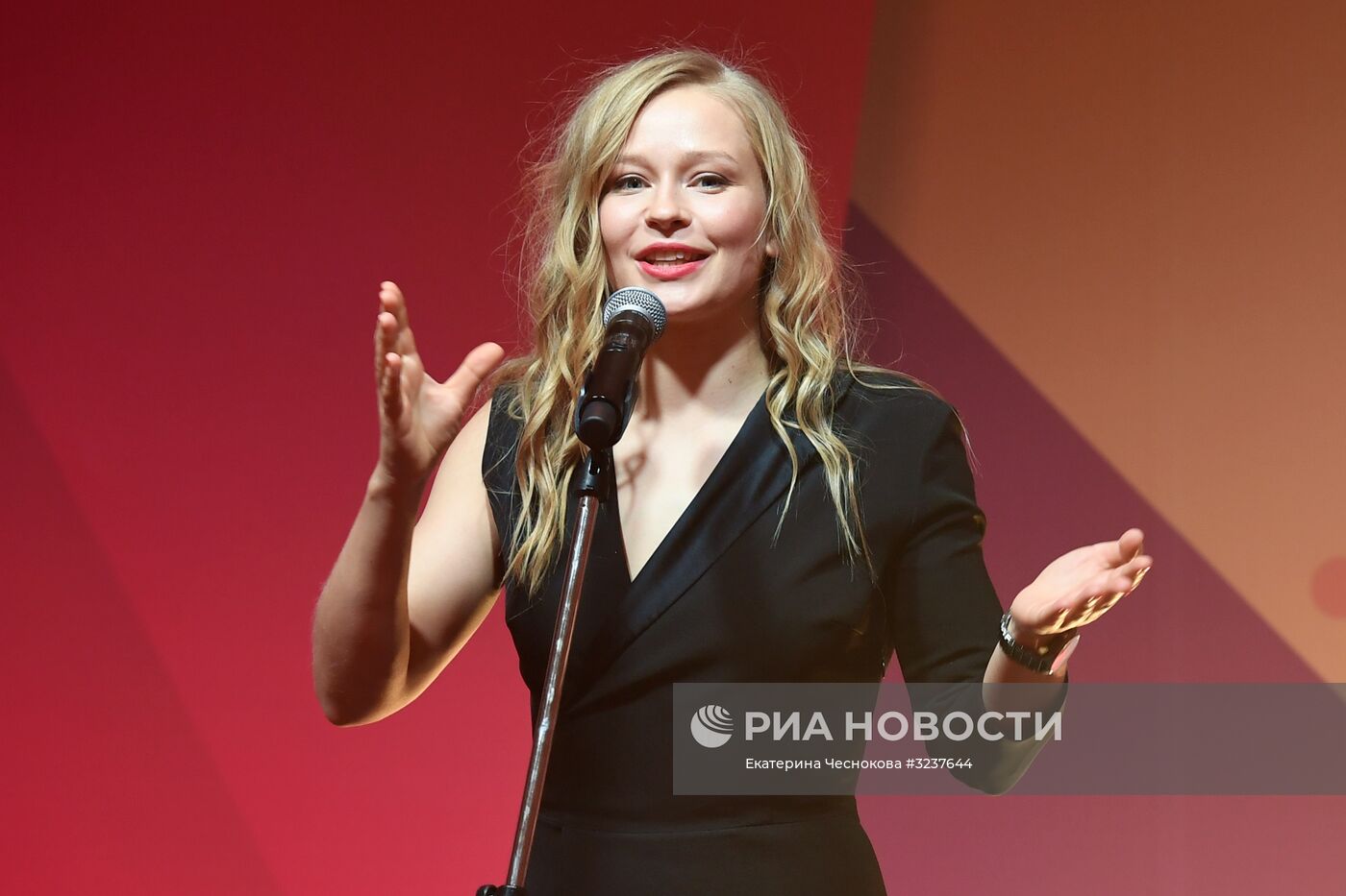 Ежегодная премия ОК! Awards 2017 "Больше чем звезды"