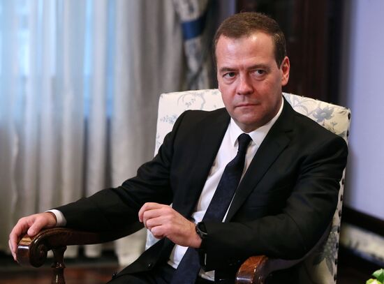 Премьер-министр РФ Д. Медведев встретился с главой ВОЗ Тедросом Адханомом