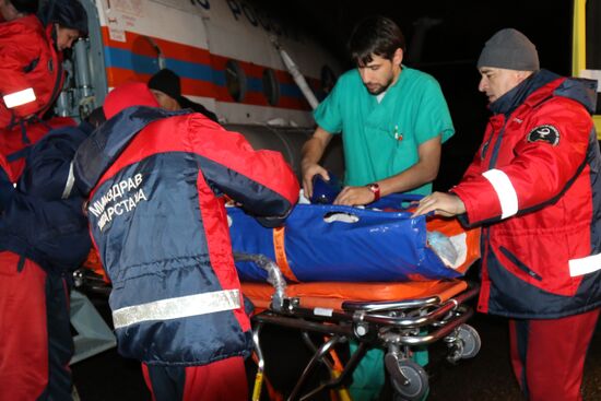 Вертолет МЧС доставил в Казань девочку, пострадавшую в ДТП в Республике Марий Эл