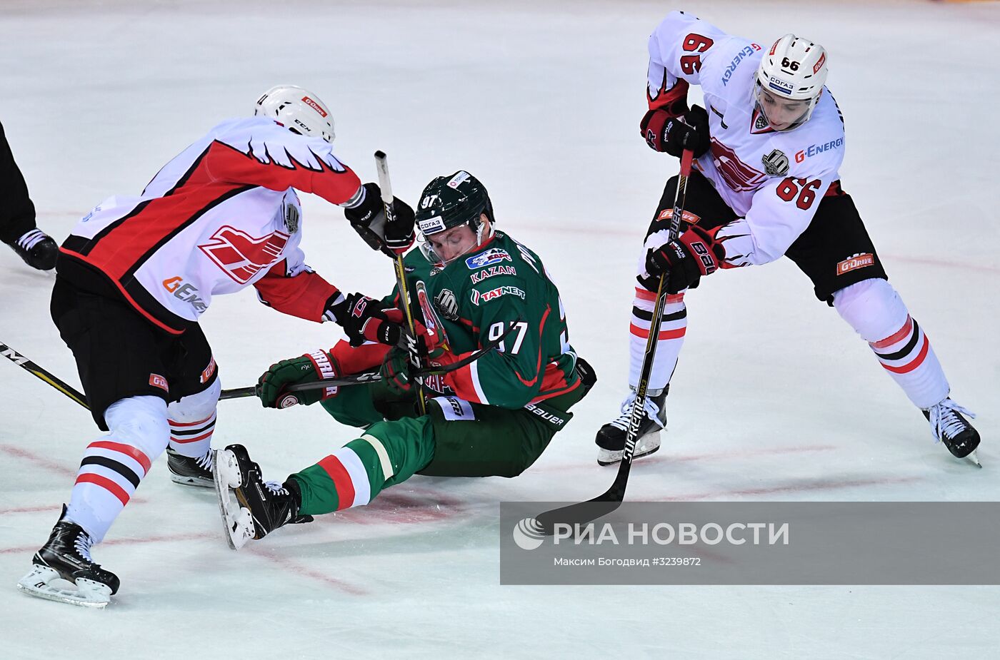Хоккей. КХЛ. Матч "Ак Барс" - "Авангард"