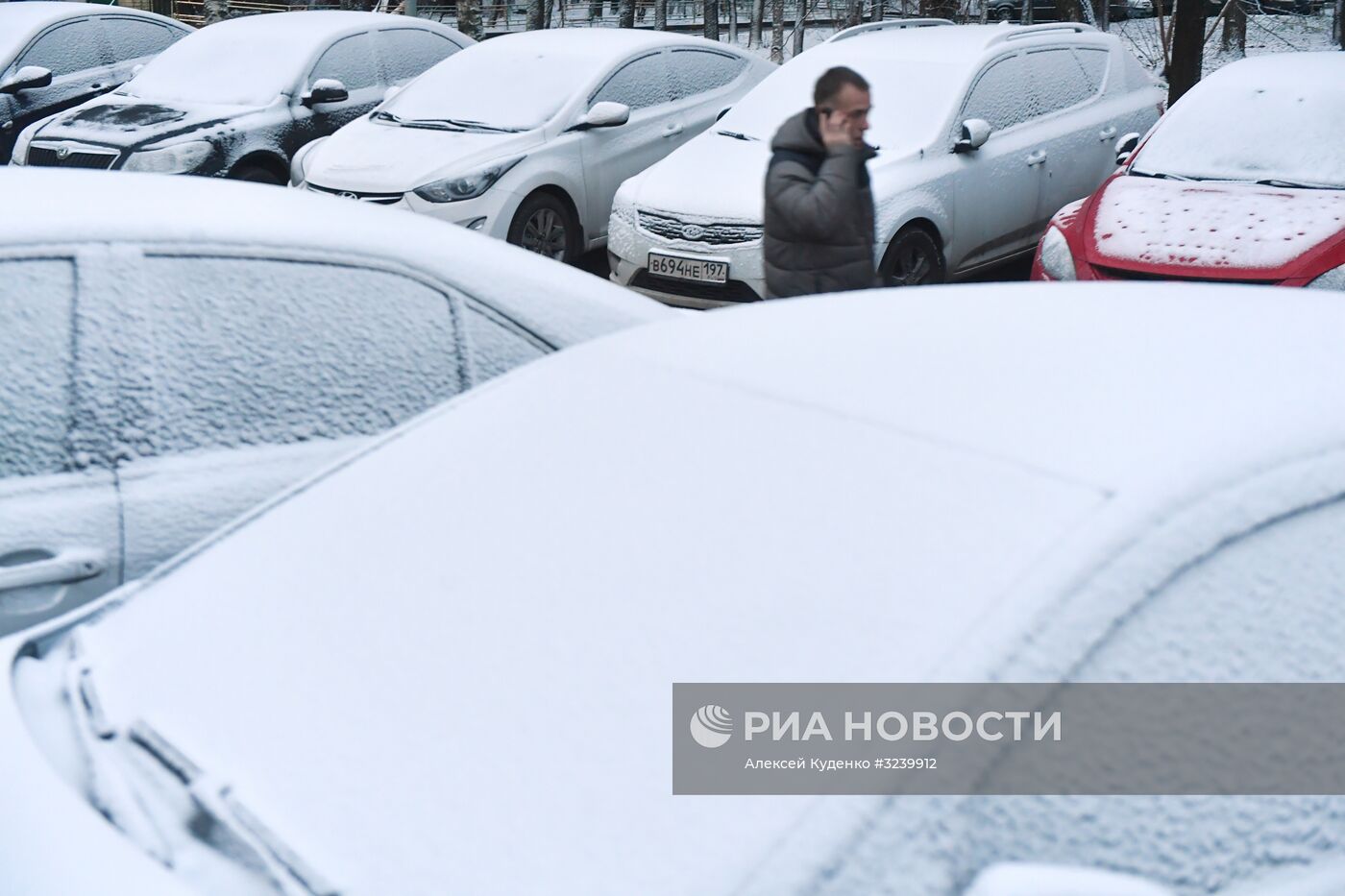 Снег в Москве