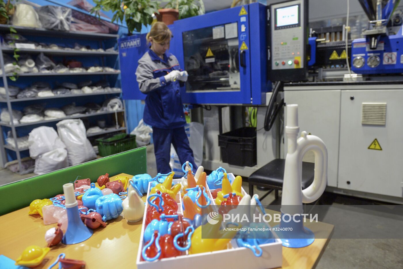 Завод по переработке пластмасс имени "Комсомольской правды" в Санкт-Петербурге