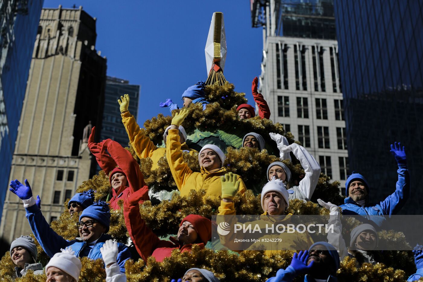 Парад в честь Дня благодарения в Нью-Йорке