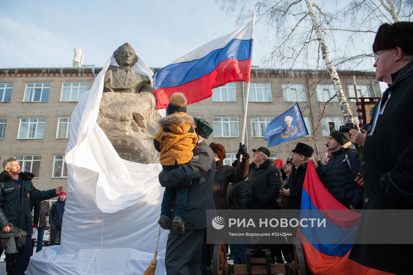 Открытие памятника Суворову в Томске