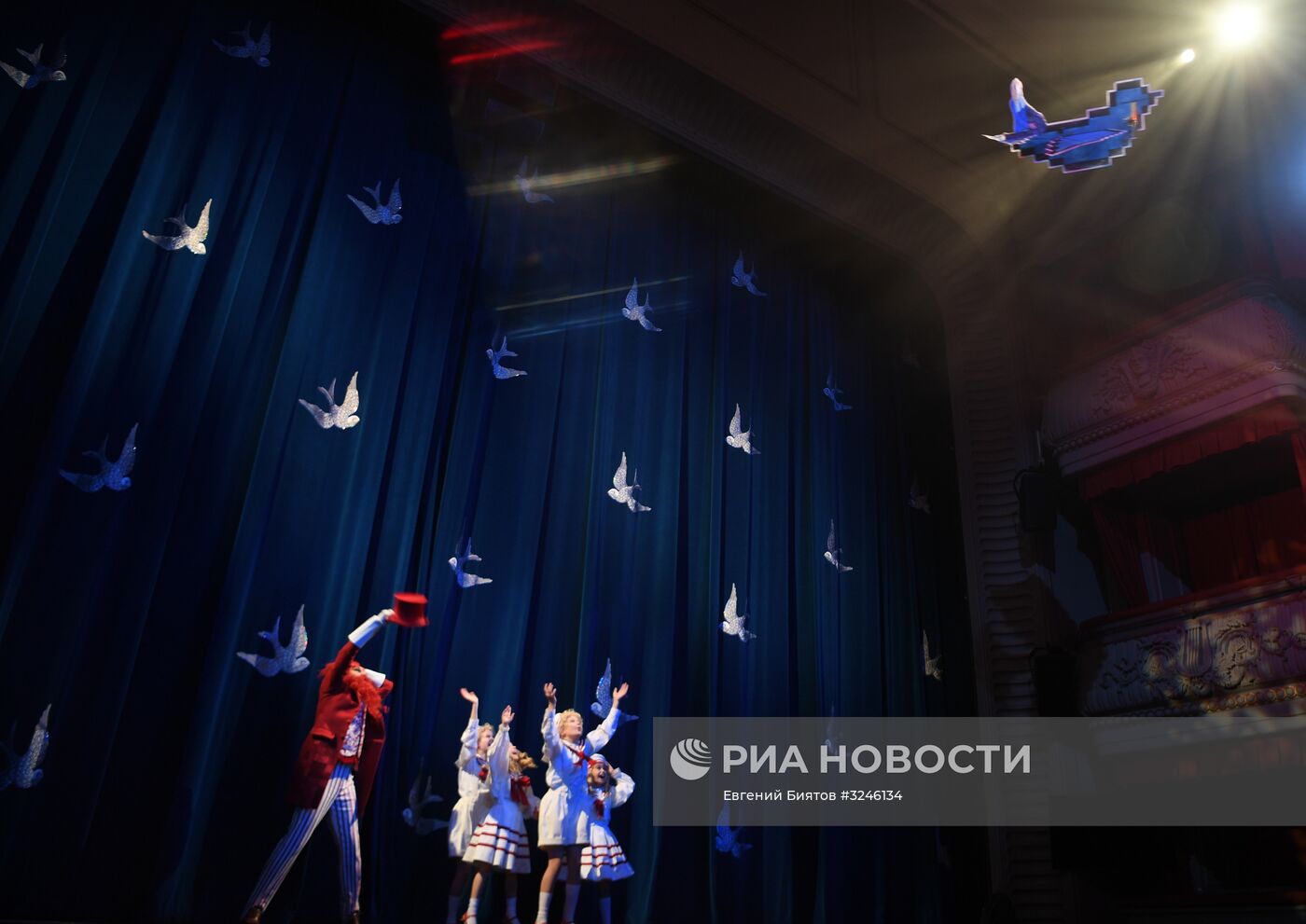 Прогон премьерного спектакля Государственного театра наций "Синяя-синяя птица"