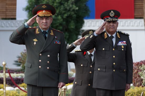 Рабочий визит министра обороны РФ Сергея Шойгу в Египет