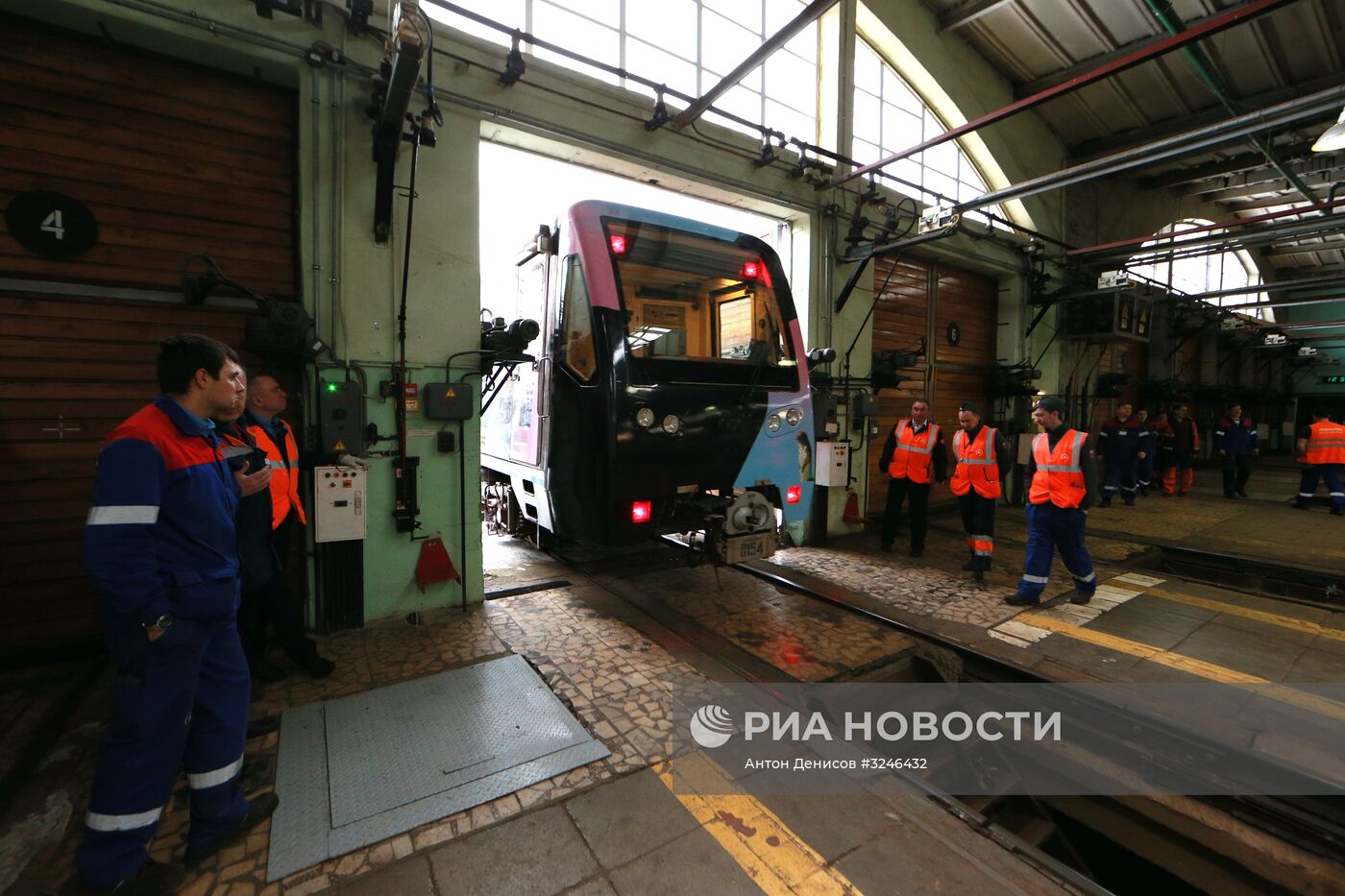 Запуск нового тематического поезда "Год экологии"