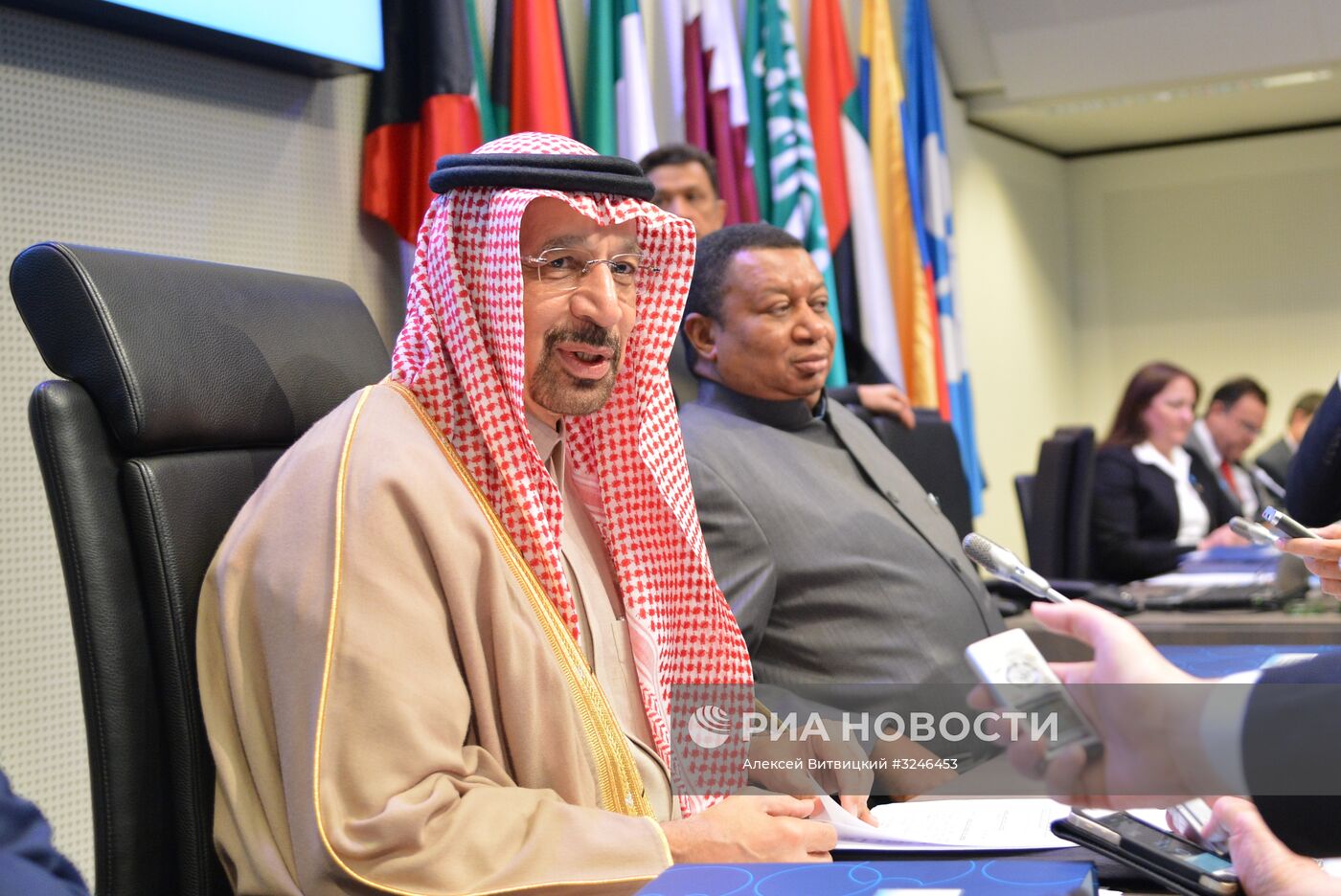 Заседание Организации стран-экспортеров нефти (ОПЕК)