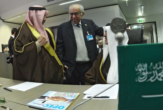 Заседание Организации стран-экспортеров нефти (ОПЕК)