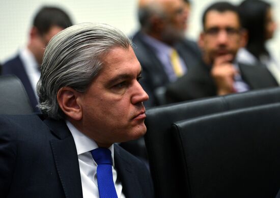 Заседание Организации стран-экспортеров нефти (ОПЕК)