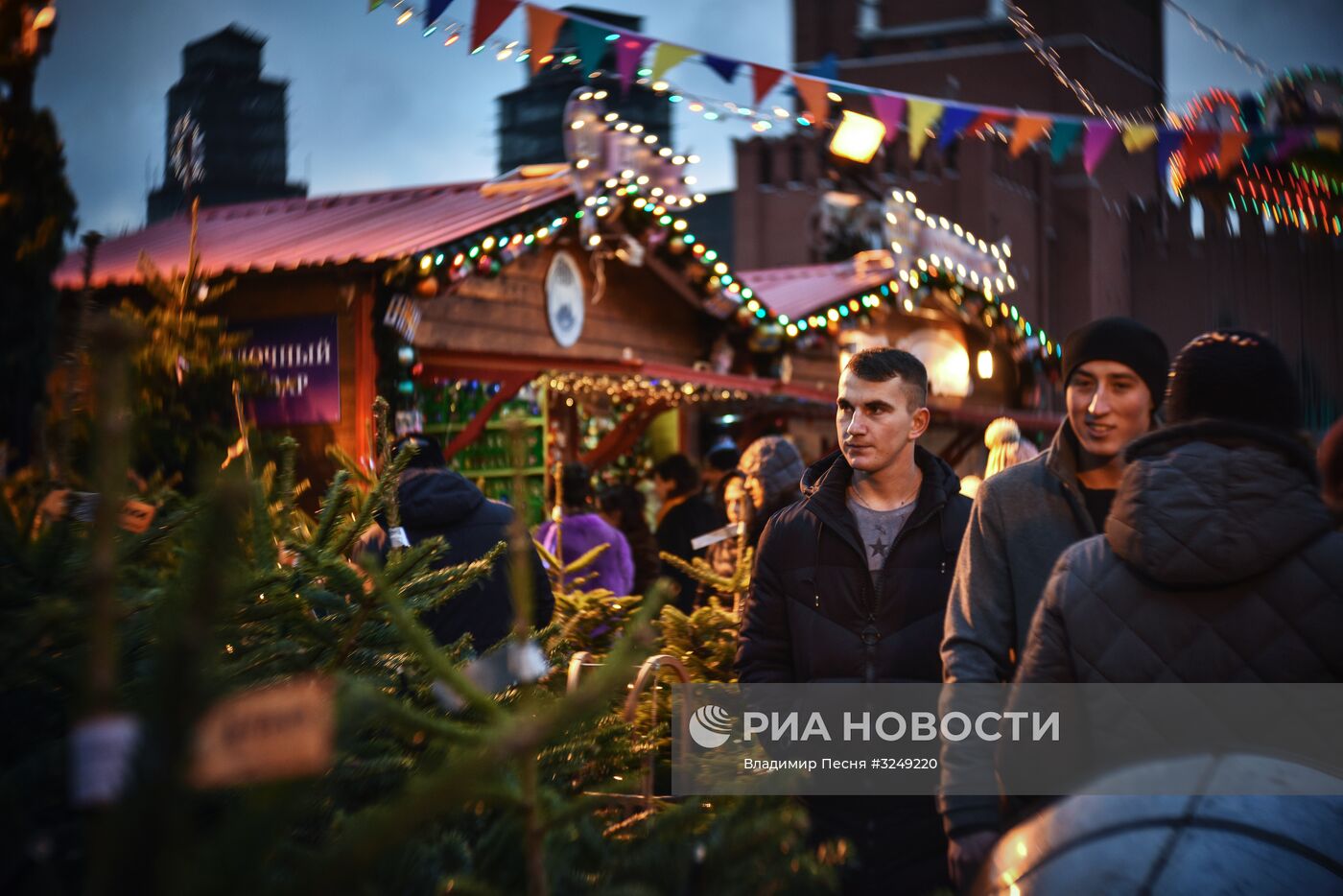 Предновогодняя Москва