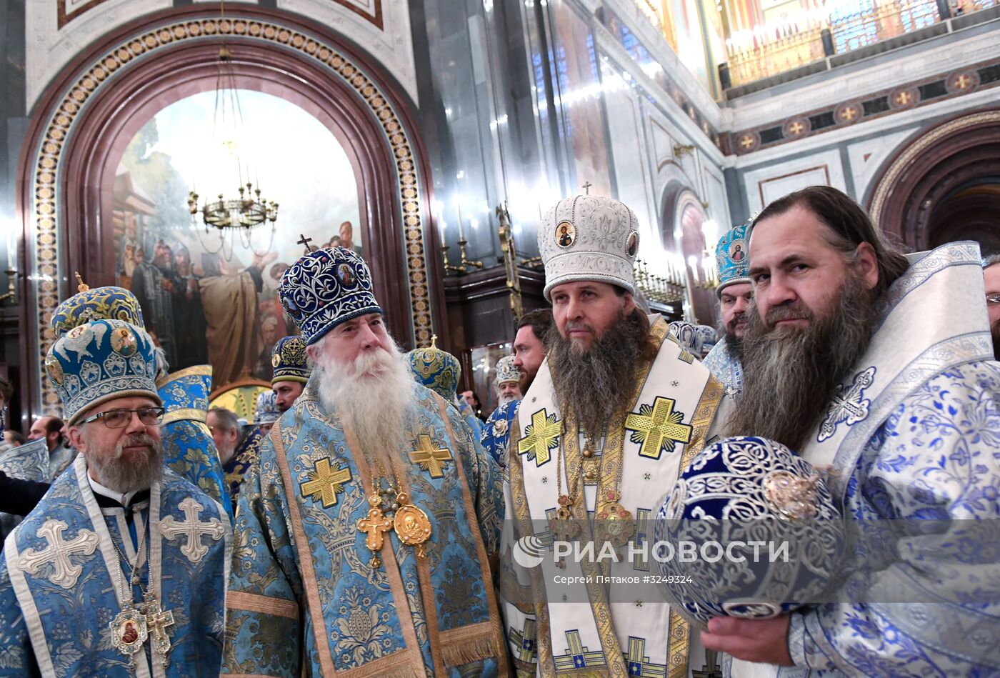 Божественная литургия в Кафедральном Соборном Храме Христа Спасителя