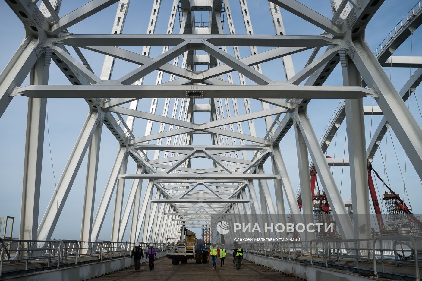 Строительство Крымского моста
