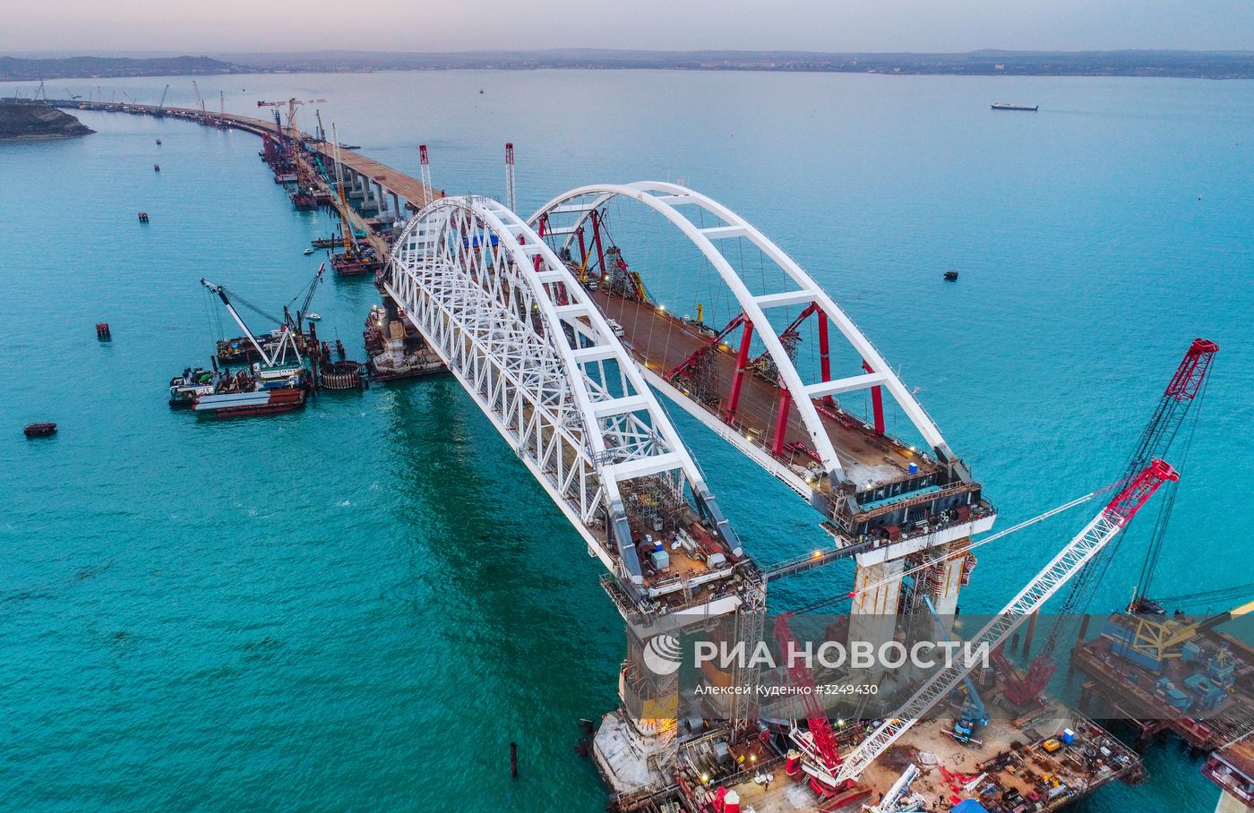 Строительство Крымского моста