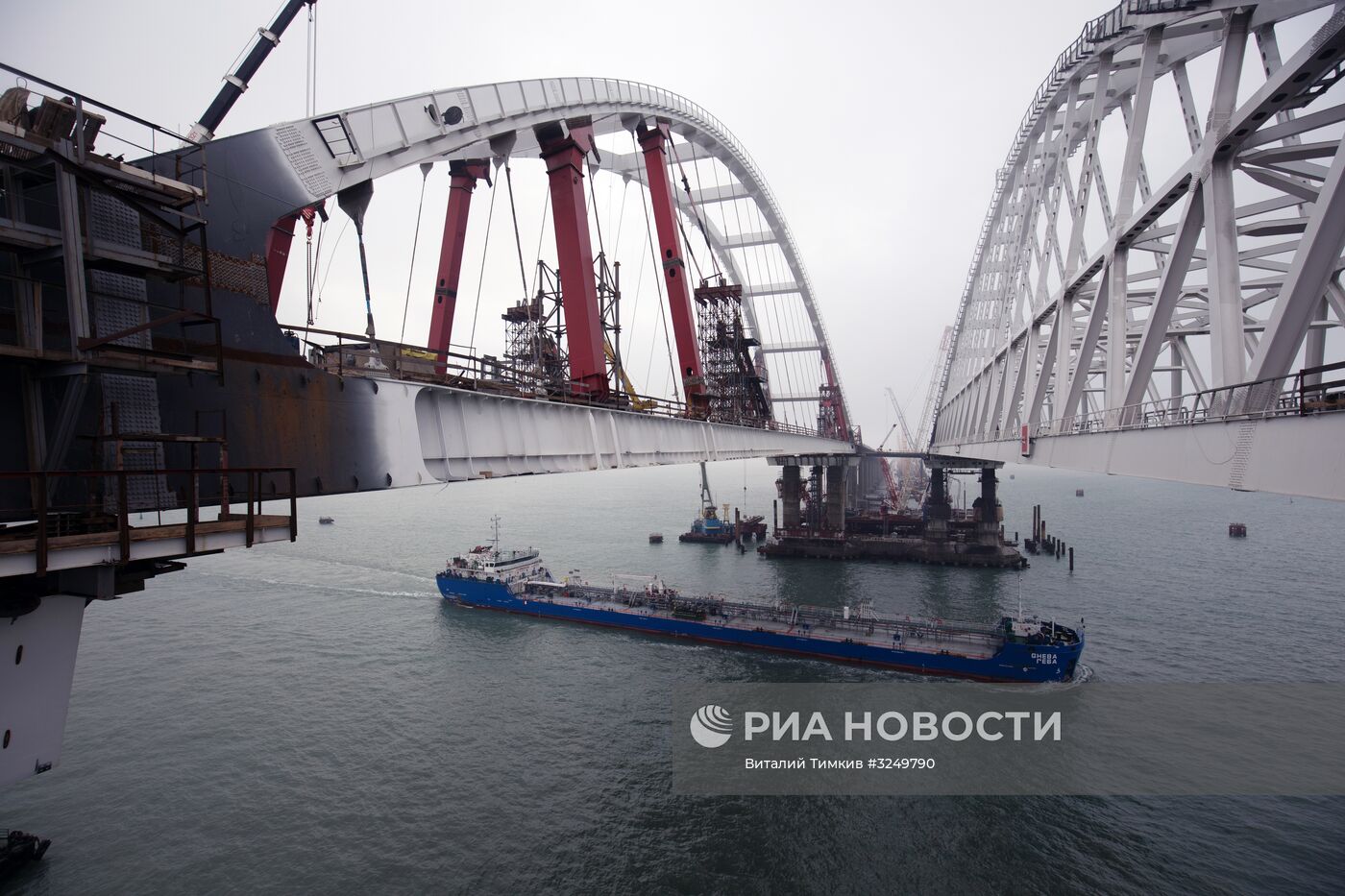 Строительство Крымского моста