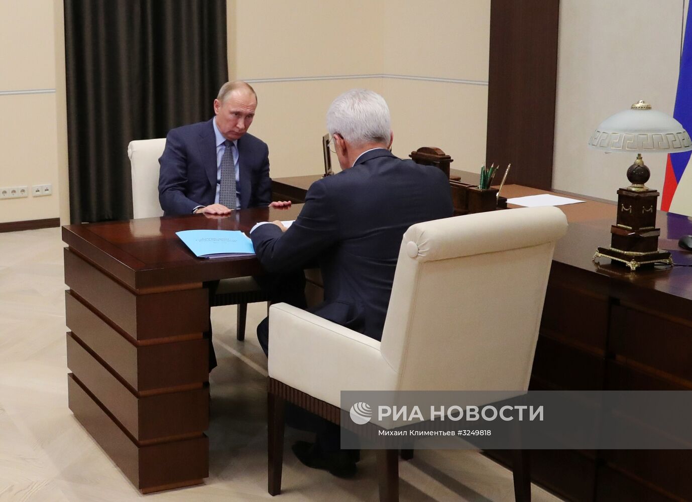 Президент РФ В. Путин встретился с врио главы Дагестана В. Васильевым