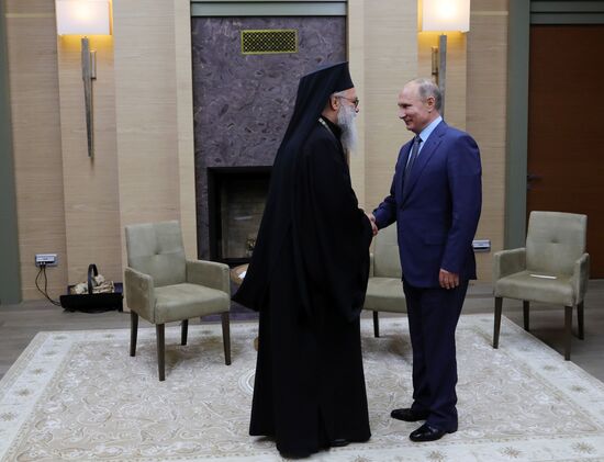 Президент РФ В. Путин встретился с патриархом Антиохийским Иоанном
