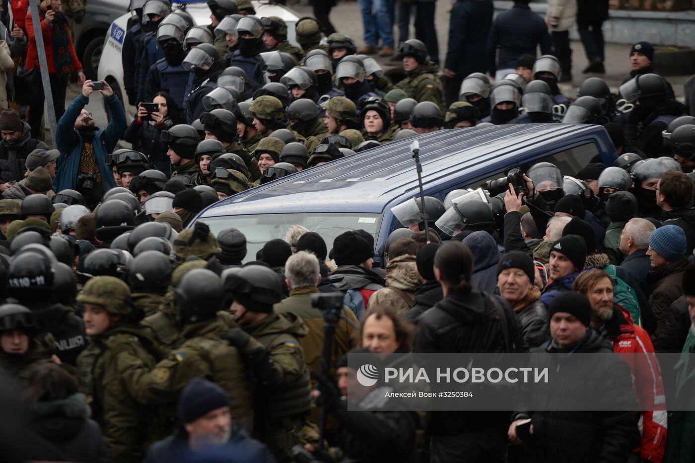 Ситуация в Киеве в связи с задержанием М. Саакашвили