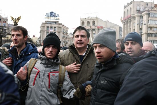 Ситуация в Киеве в связи с задержанием М. Саакашвили