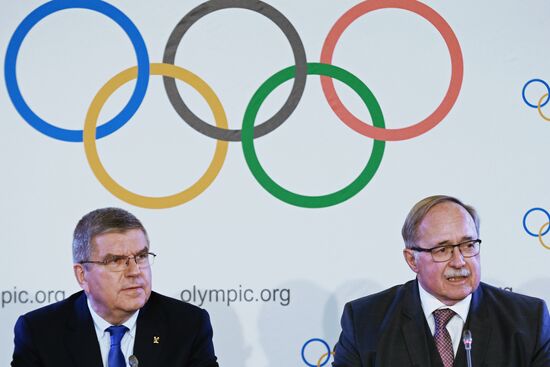 Российским спортсменам разрешили участвовать в ОИ-2018 под нейтральным флагом