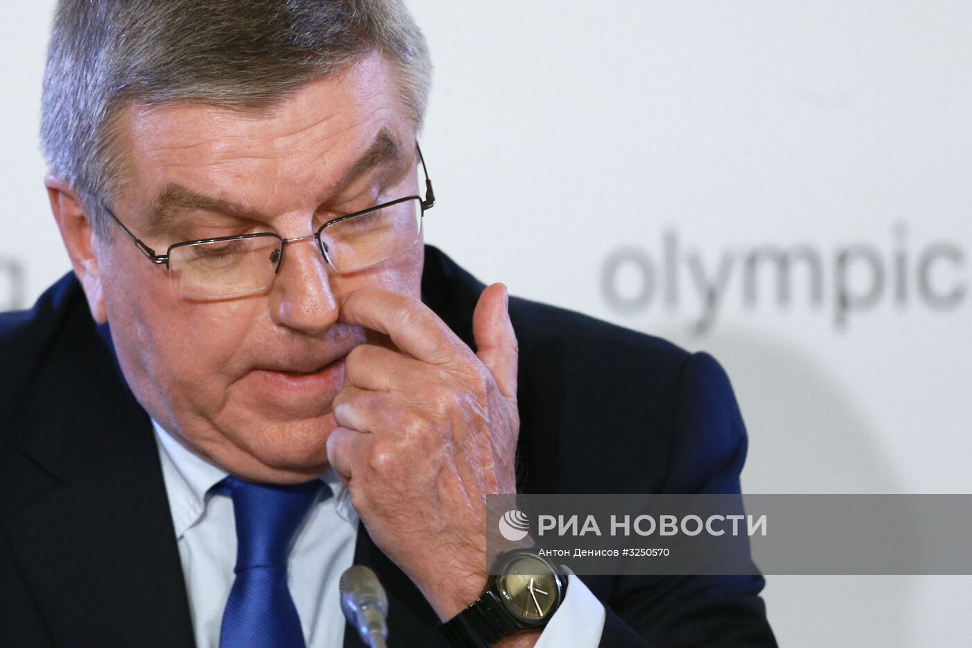 Российским спортсменам разрешили участвовать в ОИ-2018 под нейтральным флагом