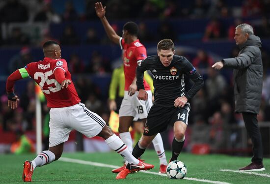 Футбол. Лига чемпионов. Матч "Манчестер Юнайтед" - ЦСКА