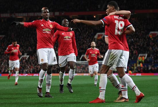 Футбол. Лига чемпионов. Матч "Манчестер Юнайтед" - ЦСКА