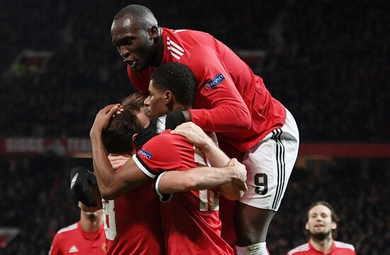 Футбол. Лига чемпионов. Матч "Манчестер Юнайтед" - ЦСКА