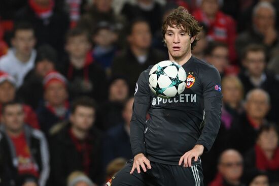 Футбол. Лига чемпионов. Матч "Манчестер Юнайтед" - ЦСКА