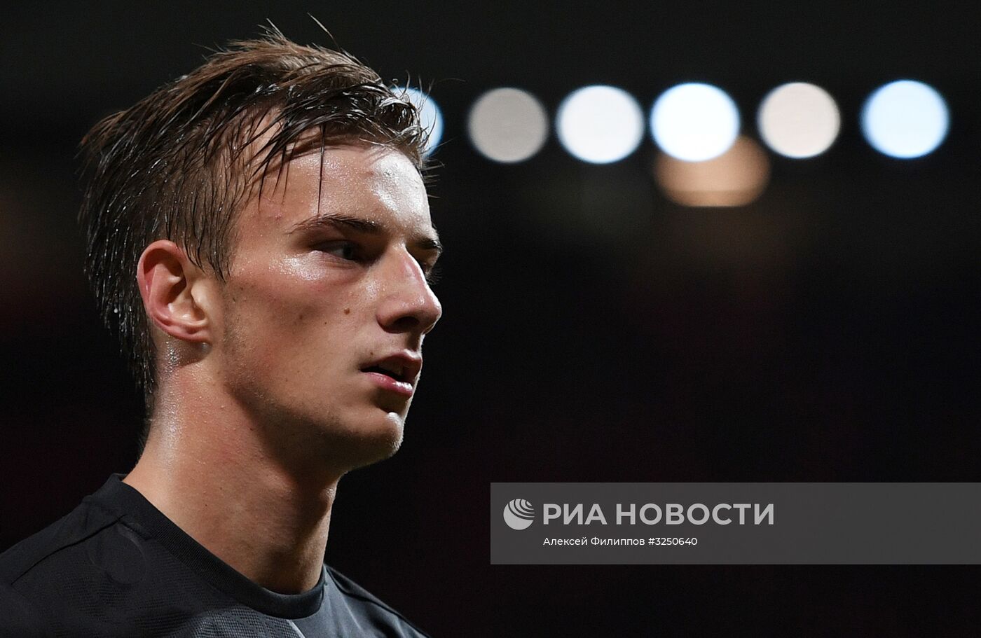 Футбол. Лига чемпионов. Матч "Манчестер Юнайтед" - ЦСКА