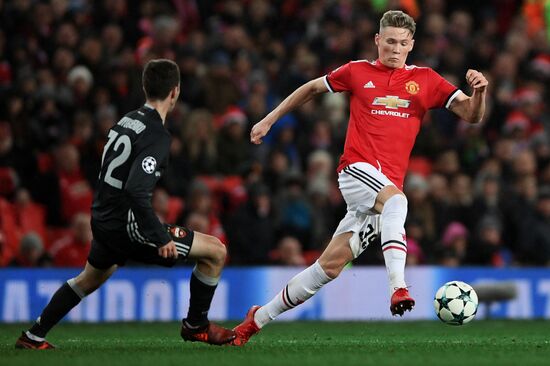 Футбол. Лига чемпионов. Матч "Манчестер Юнайтед" - ЦСКА